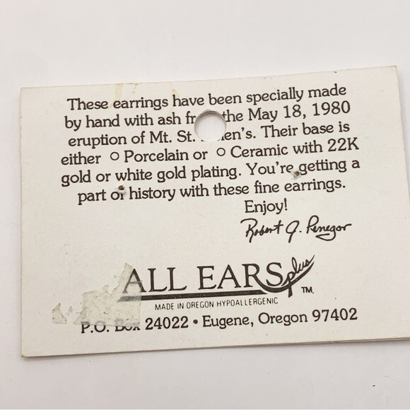 Vtg Button Earrings Mt. St. Helens Ash Purple Marbled Iridescent Large Geometric - Picture 4 of 8